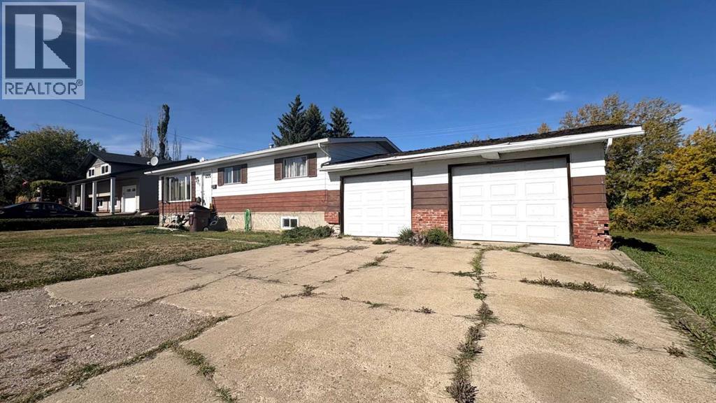 6 Lawley Avenue, Hughenden