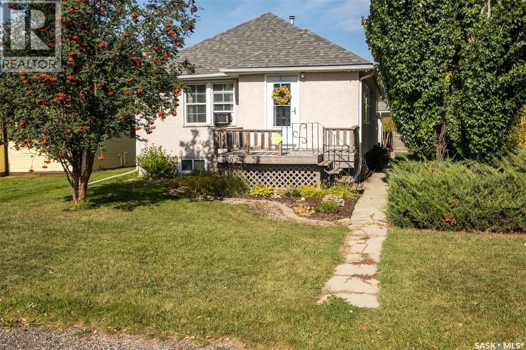 202 Cambridge Street, Prince Albert