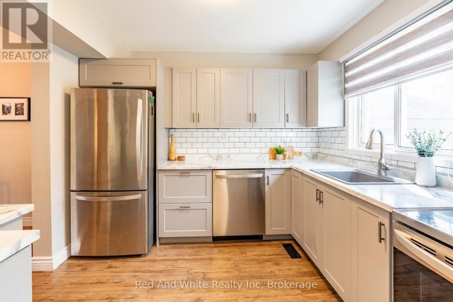 3 - 255 Northlake Drive, Waterloo