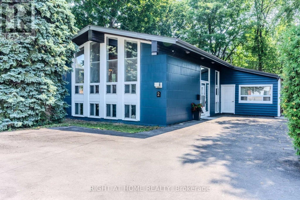 2 Prince Charles Drive, Halton Hills (georgetown)