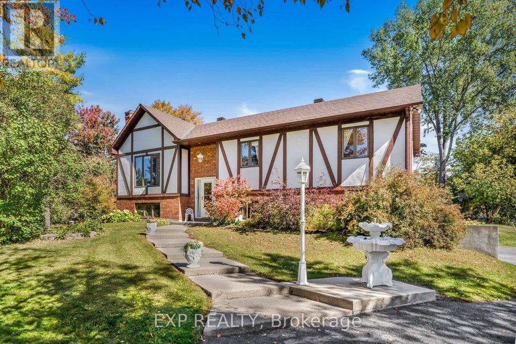 1887 Canaan Road, Clarence-Rockland