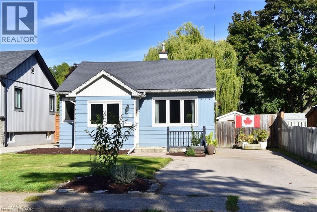 26 Spencer Avenue, Dundas