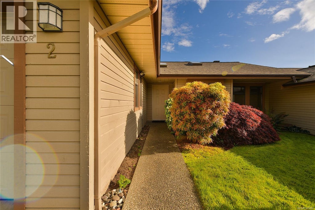 2 1144 Verdier Avenue, Central Saanich