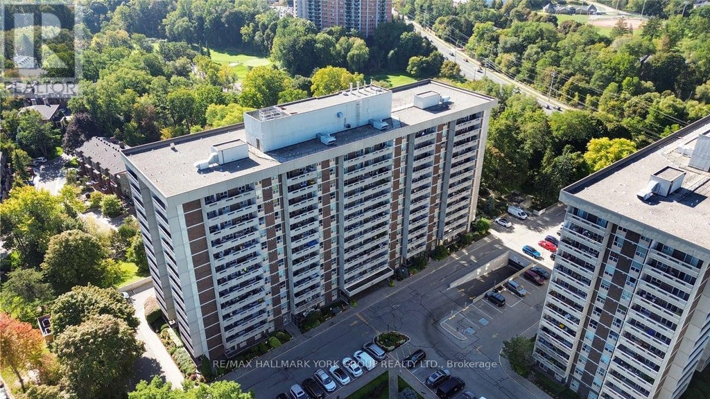 810 - 50 Inverlochy Boulevard, Markham (royal Orchard)