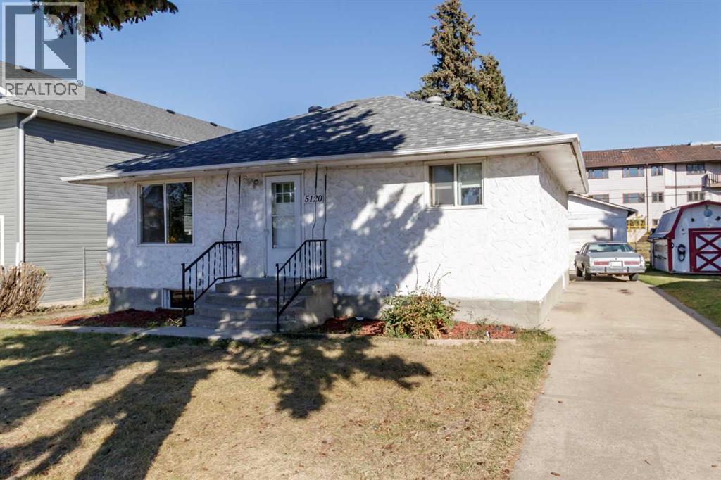 5120 47 Street, Innisfail