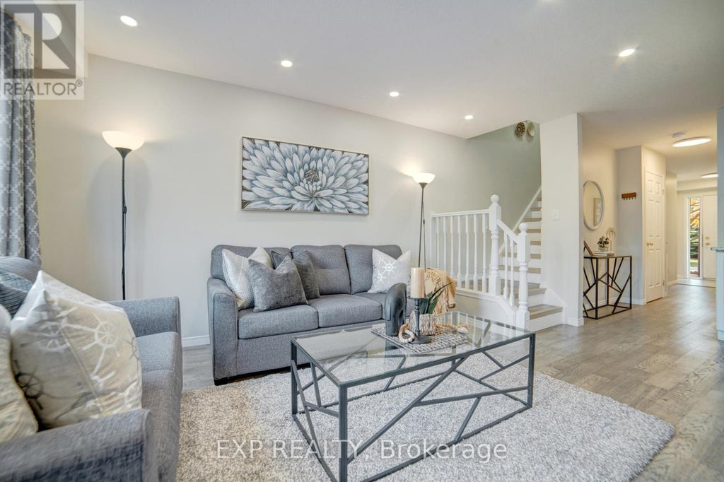 26 - 30 Bryan Court W, Kitchener