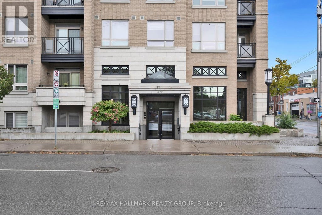202 - 429 Kent Street, Ottawa
