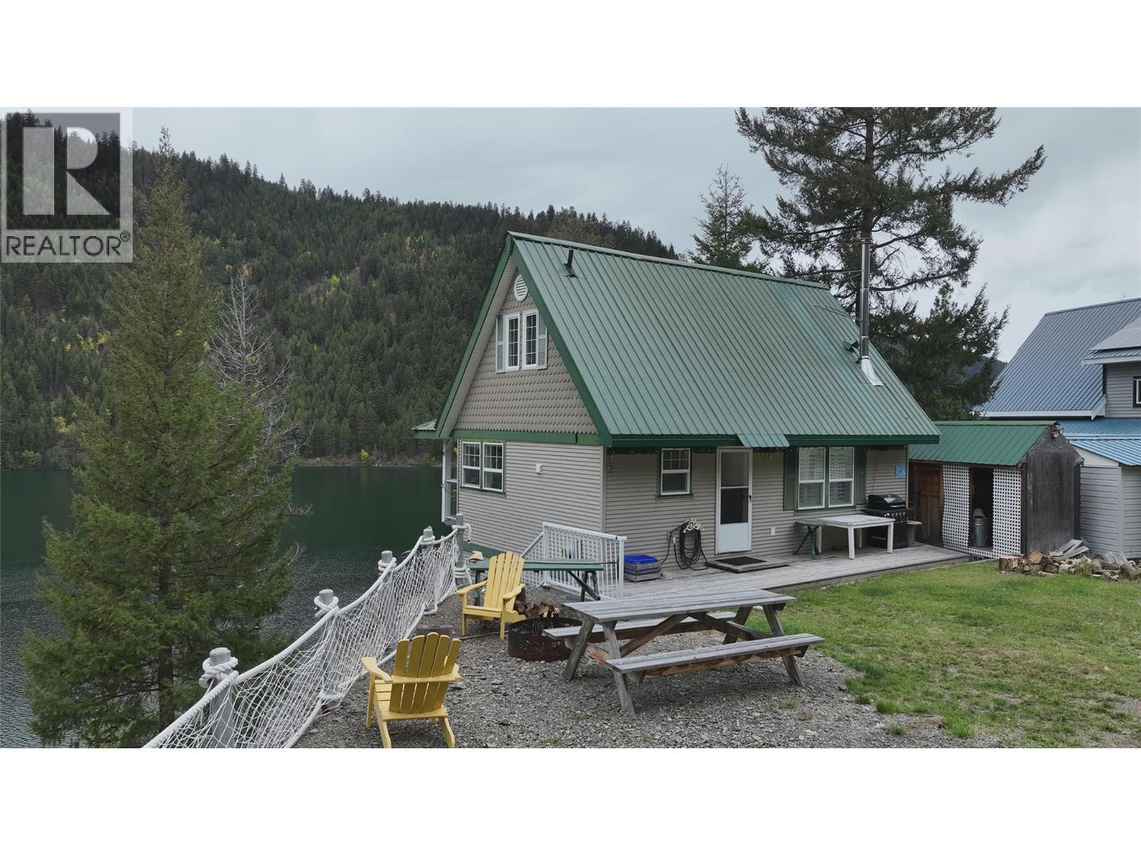 4014 Summers Creek Road. Princeton, British Columbia