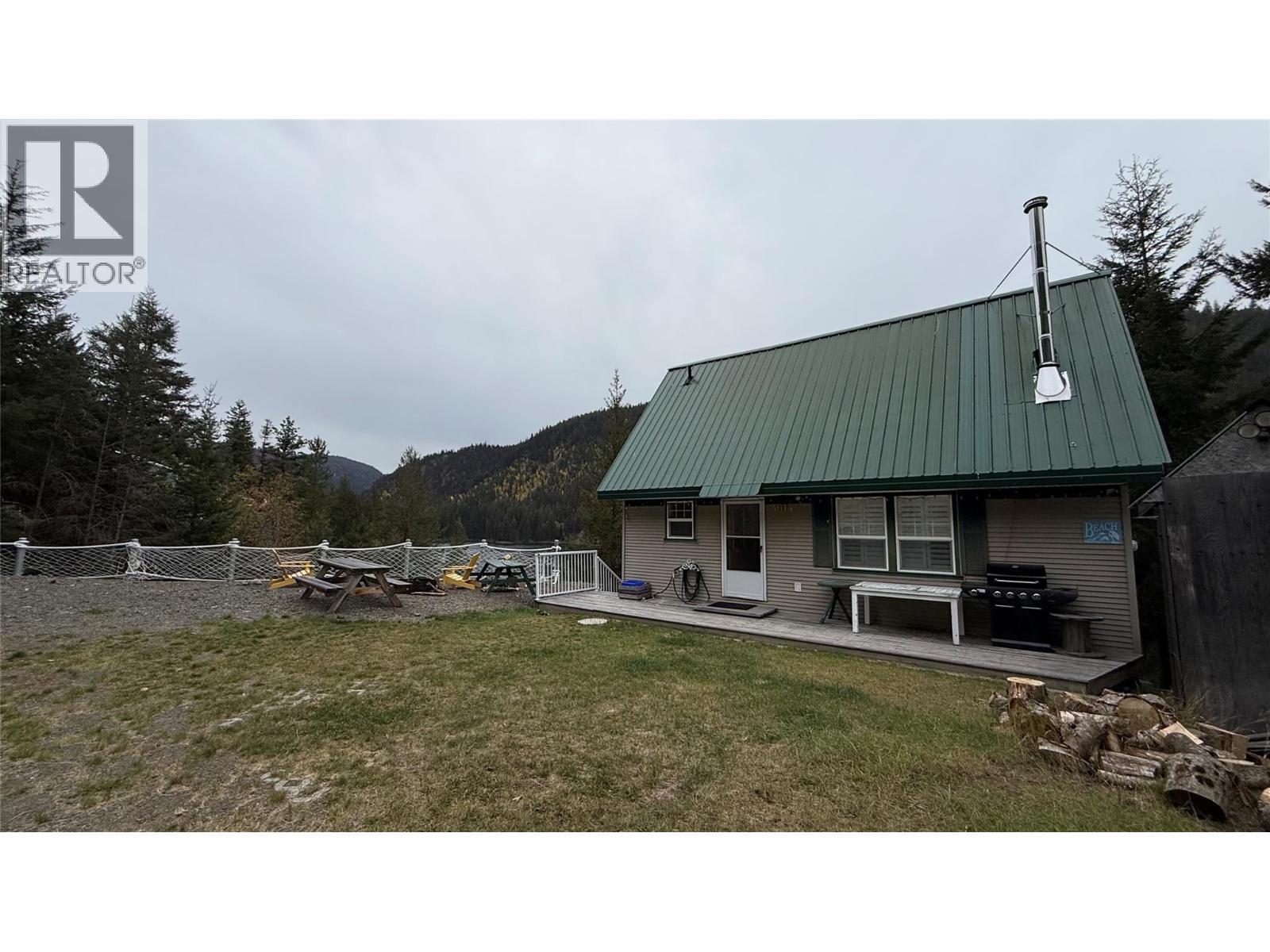 4014 Summers Creek Road. Princeton, British Columbia