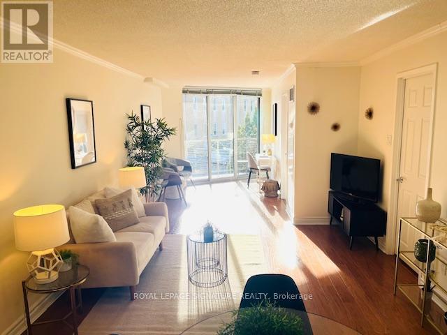 206 - 356 Mcrae Drive, Toronto (leaside)