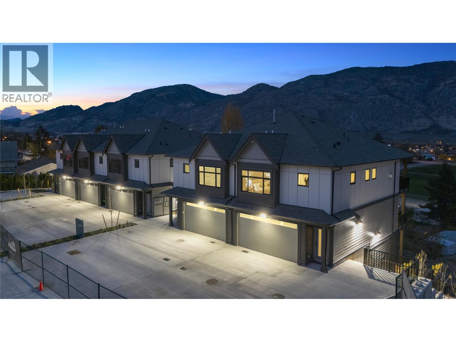 6811 Nighthawk Drive Unit# 102. Osoyoos, British Columbia