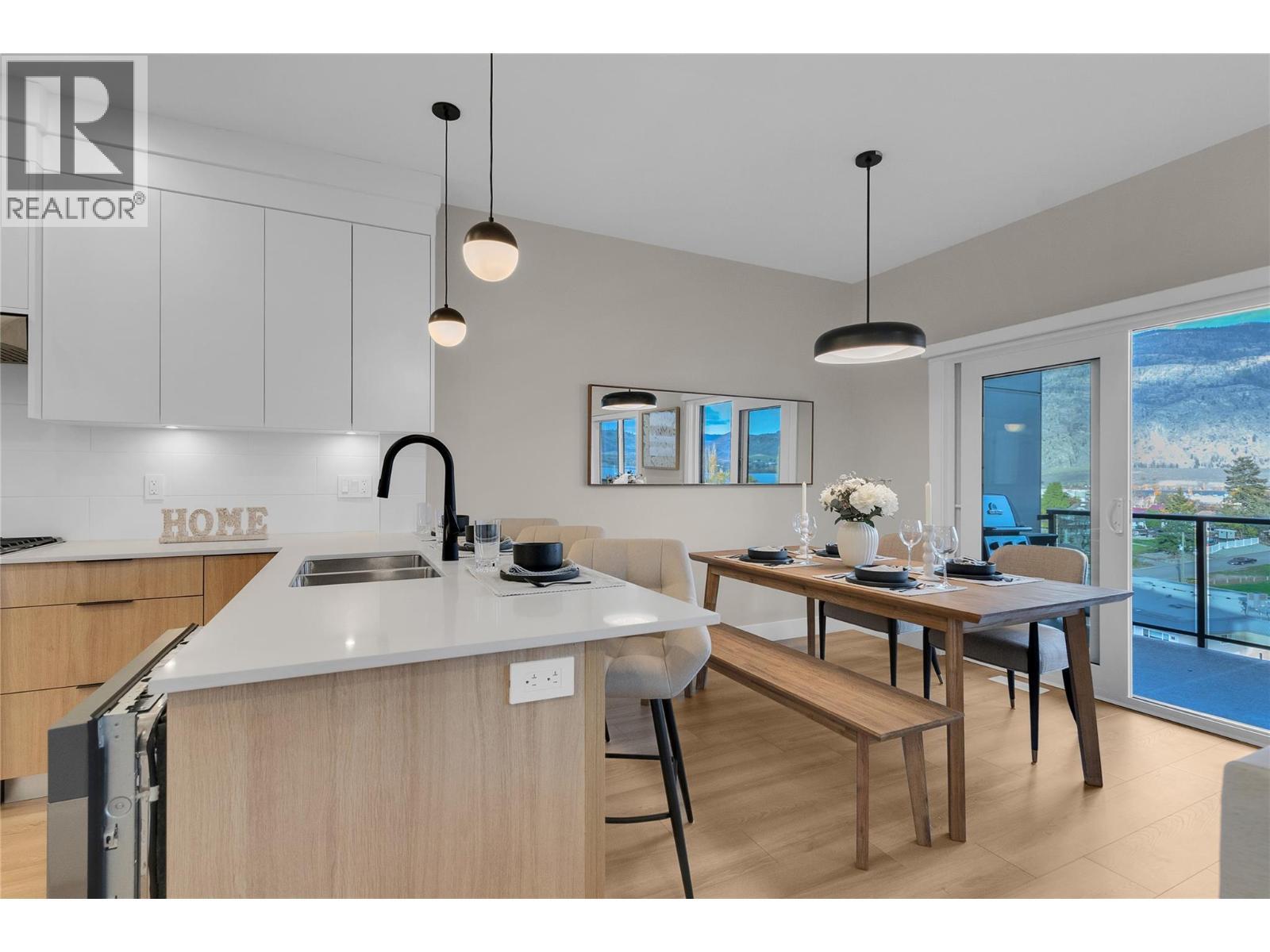 6811 Nighthawk Drive Unit# 102. Osoyoos, British Columbia