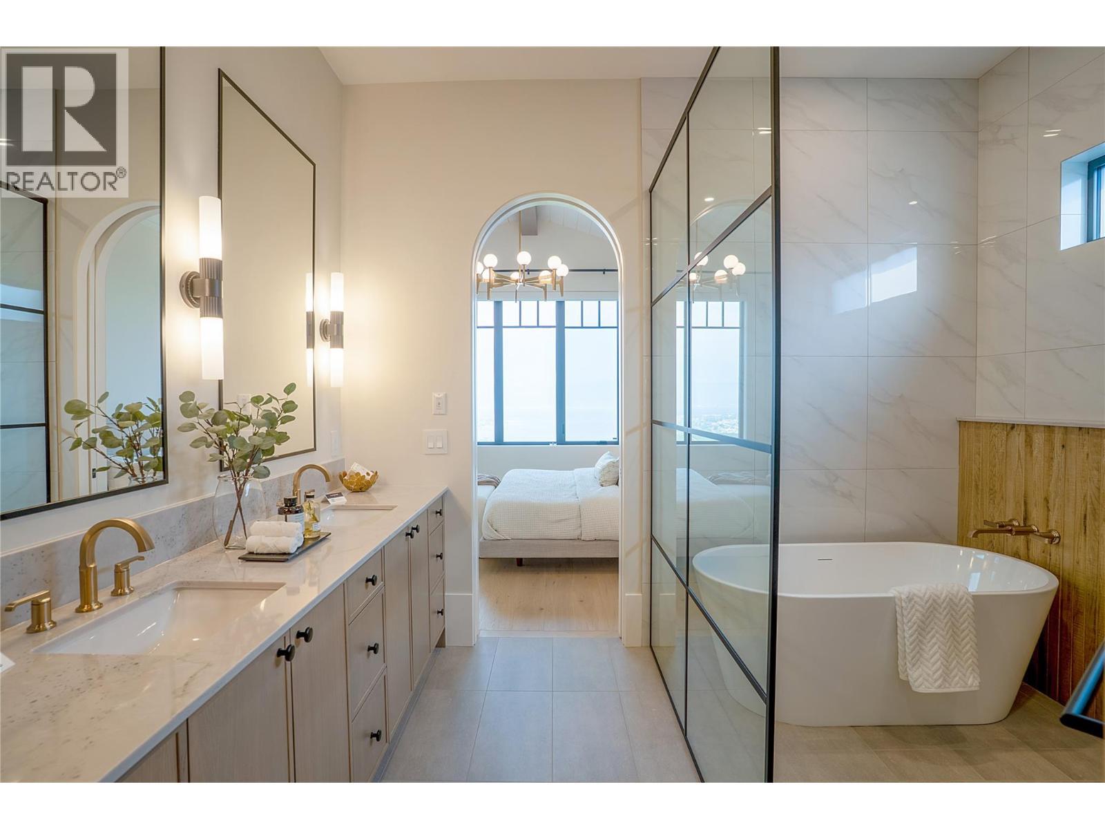 4023 Sunstone Street. West Kelowna, British Columbia