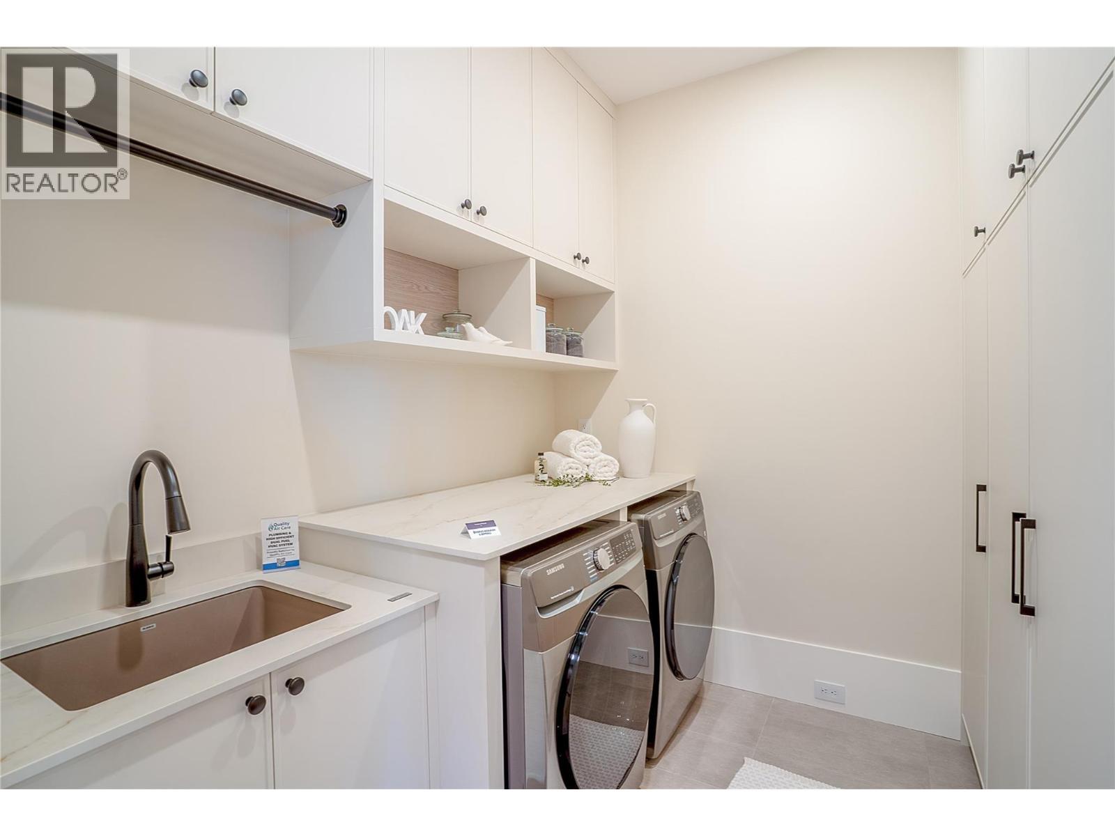 4023 Sunstone Street. West Kelowna, British Columbia