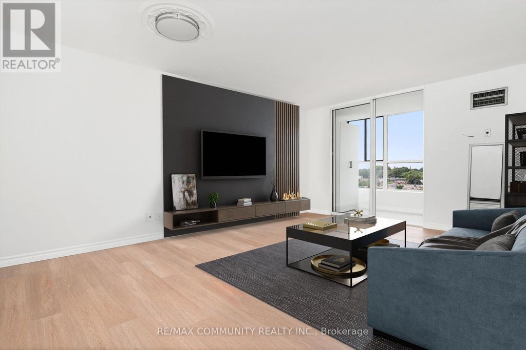 501 - 330 Mccowan Road, Toronto (eglinton East)