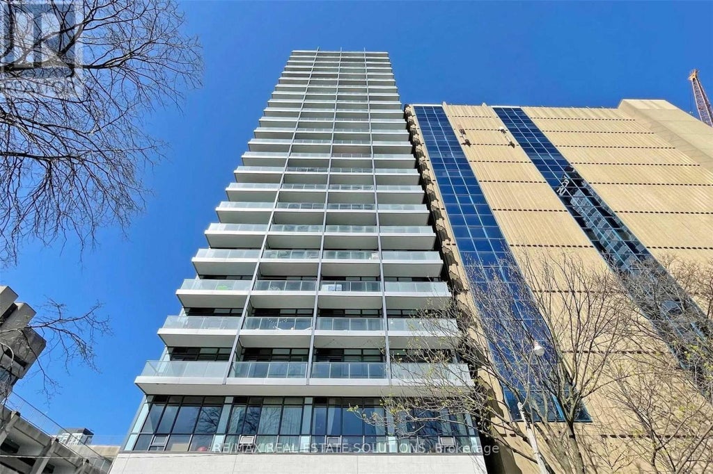 1303 - 210 Simcoe Street, Toronto (kensington-Chinatown)