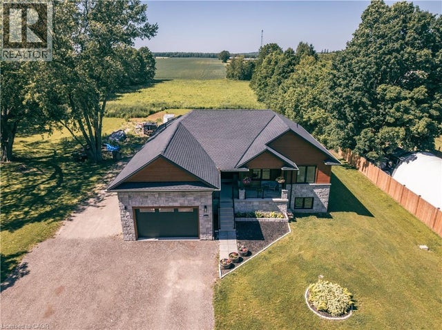 1020 Victoria Street, Ayton