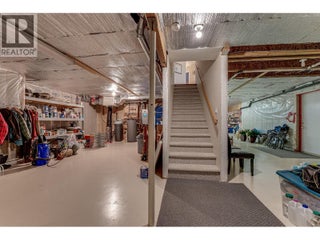 2642 Golf View Place. Blind Bay, British Columbia