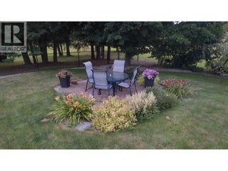 2642 Golf View Place. Blind Bay, British Columbia