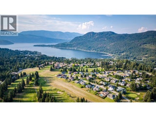 2642 Golf View Place. Blind Bay, British Columbia