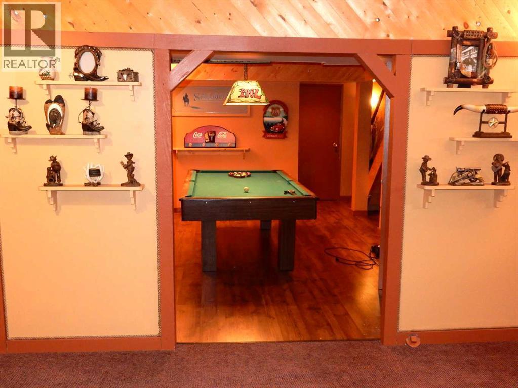 16 Bedwood Rise Ne, Calgary