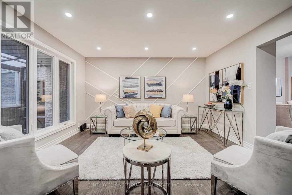 14 Grenbeck Drive, Toronto (milliken)