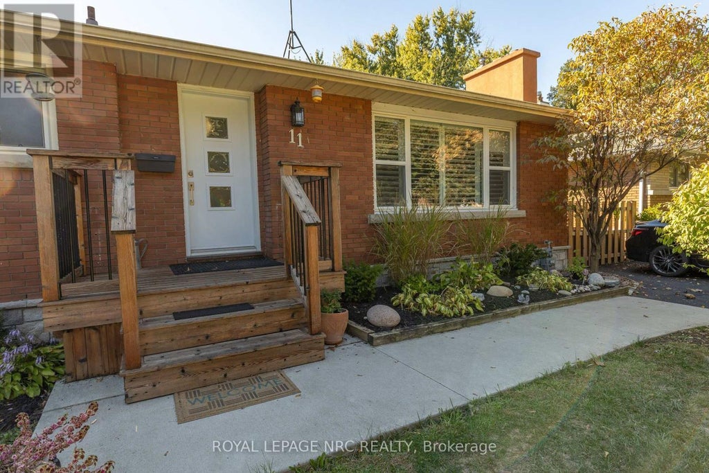 11 Brookdale Avenue, St. Catharines (oakdale)