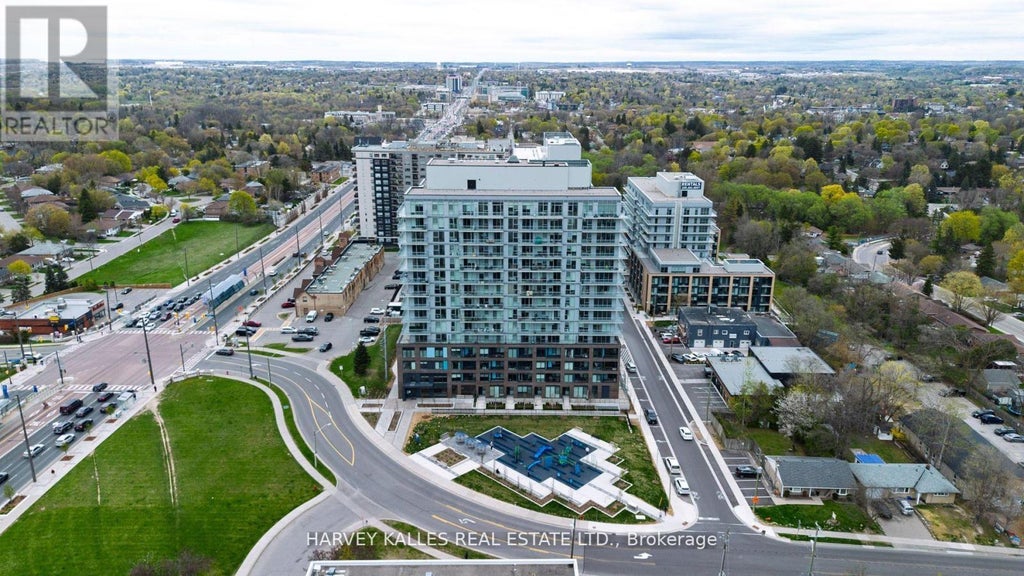 305 - 185 Deerfield Road, Newmarket (central Newmarket)
