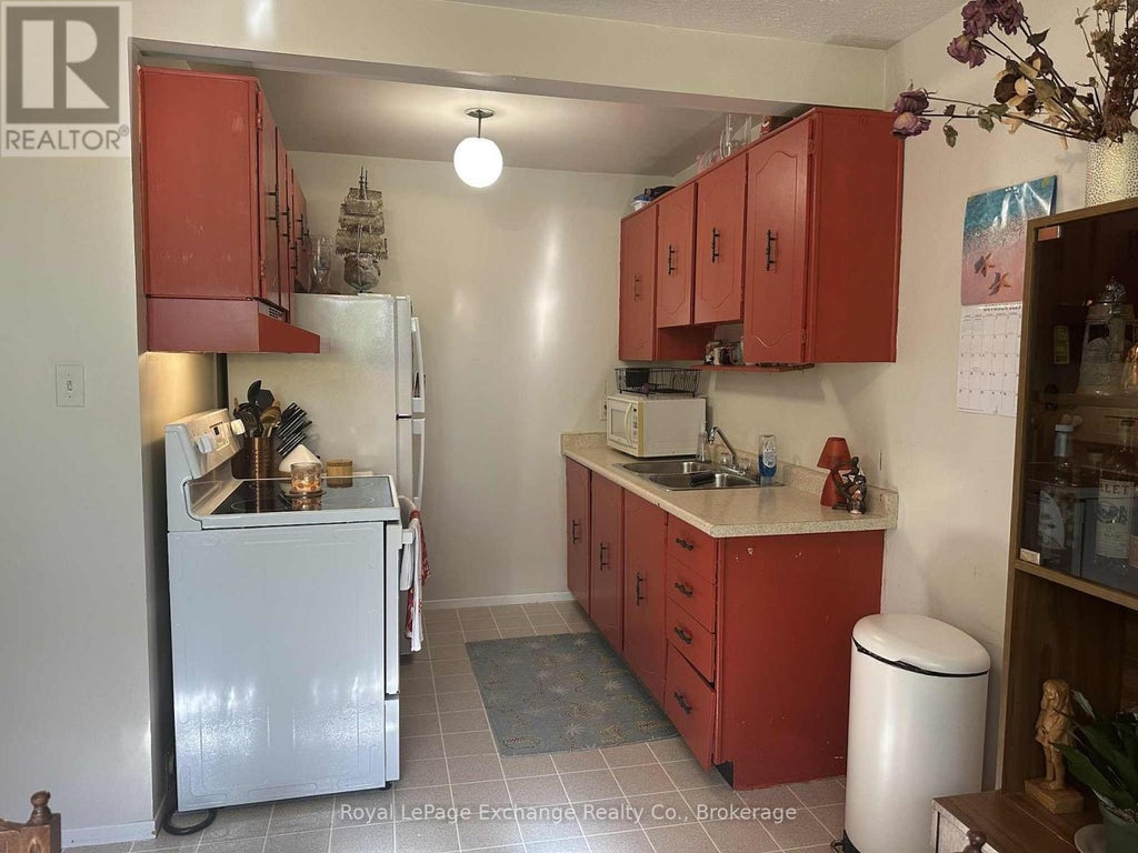 755 Walsh Street, Kincardine