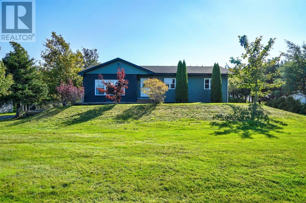 329 Main Road, Long Cove