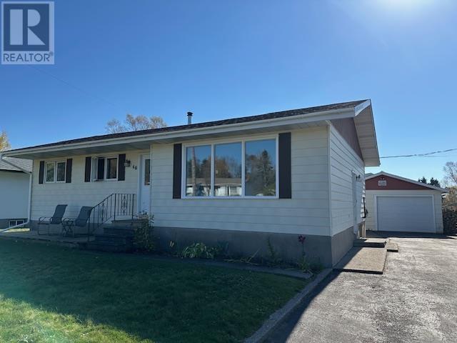 46 Superior Avenue, P0t 2w0