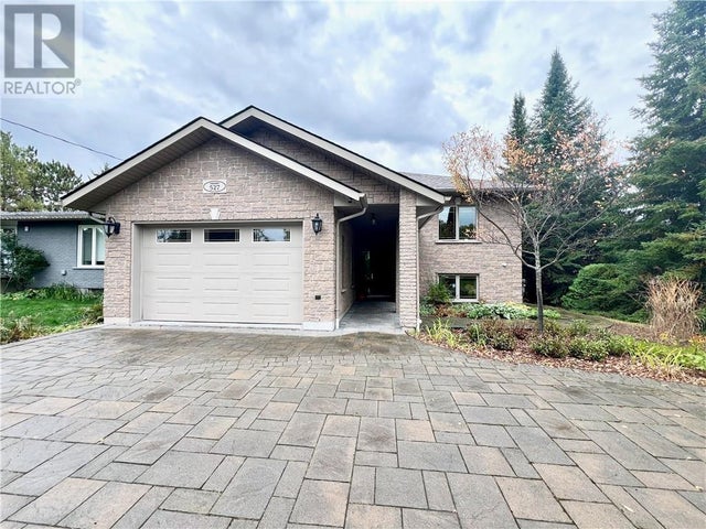 527 Ester Street, Sudbury