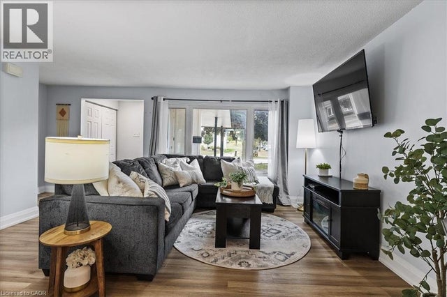 331 Preston Parkway, Cambridge