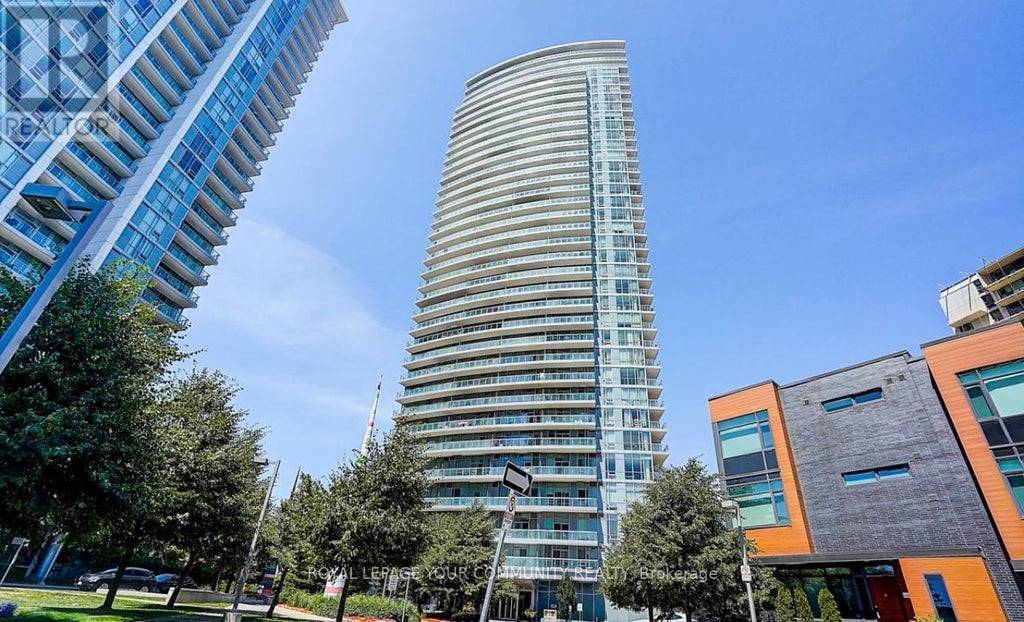 2211 - 70 Forest Manor Road, Toronto (henry Farm)