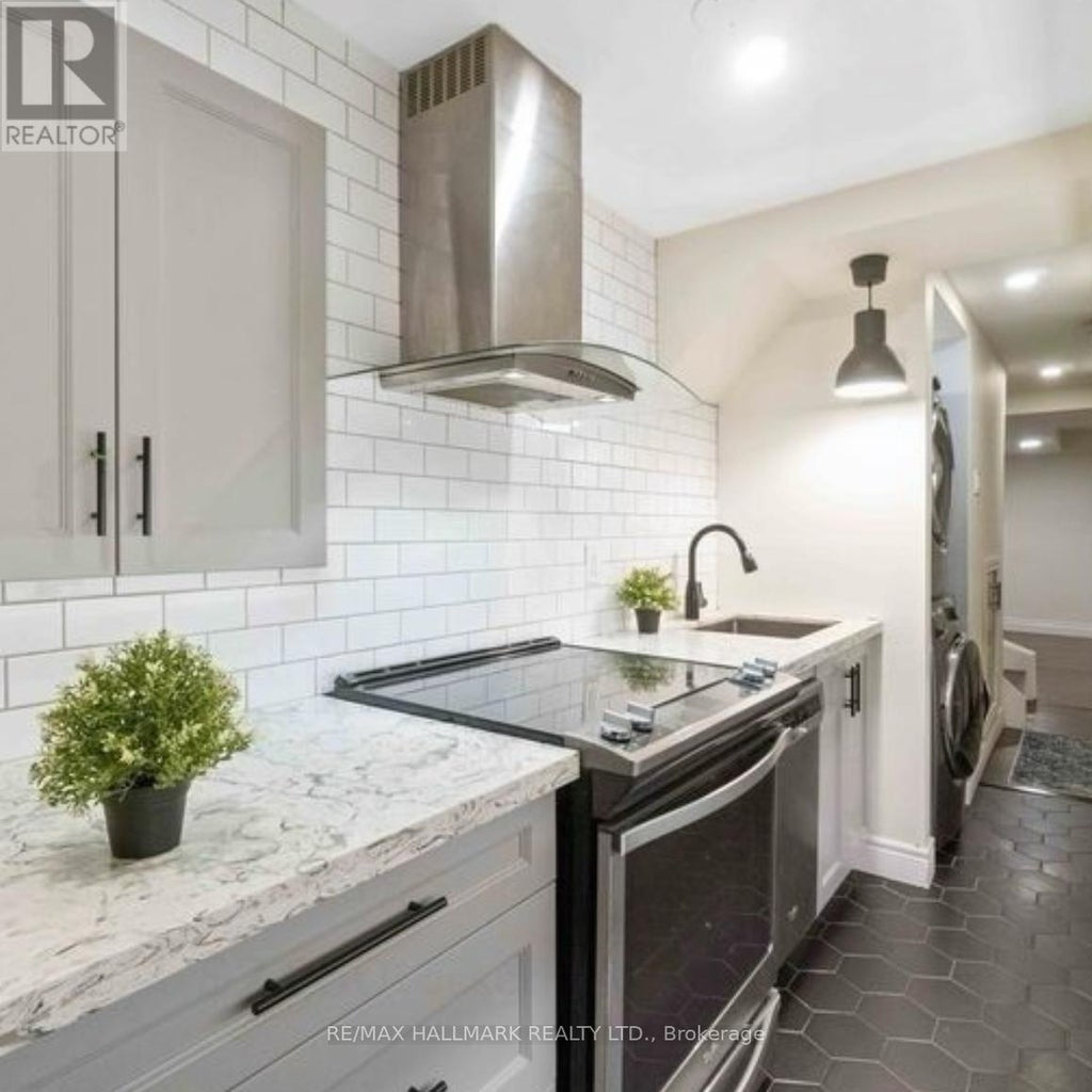 23 Wycombe Road, Toronto (downsview-Roding-Cfb)