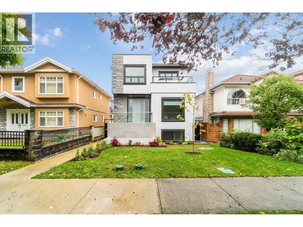 2577 Parker Street, Vancouver