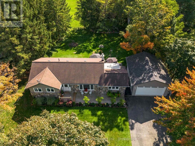 21532 Grey 16 Road, Chatsworth