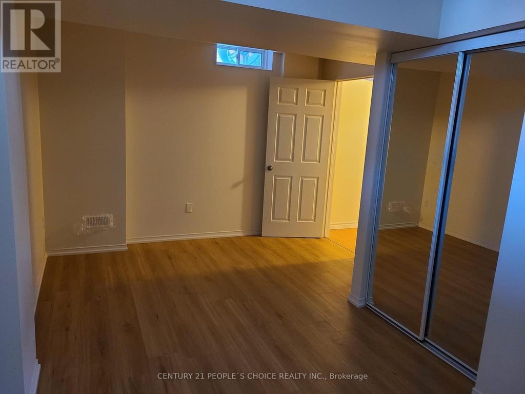 (lower) - 80 Gulfbrook Circle, Brampton (heart Lake East)