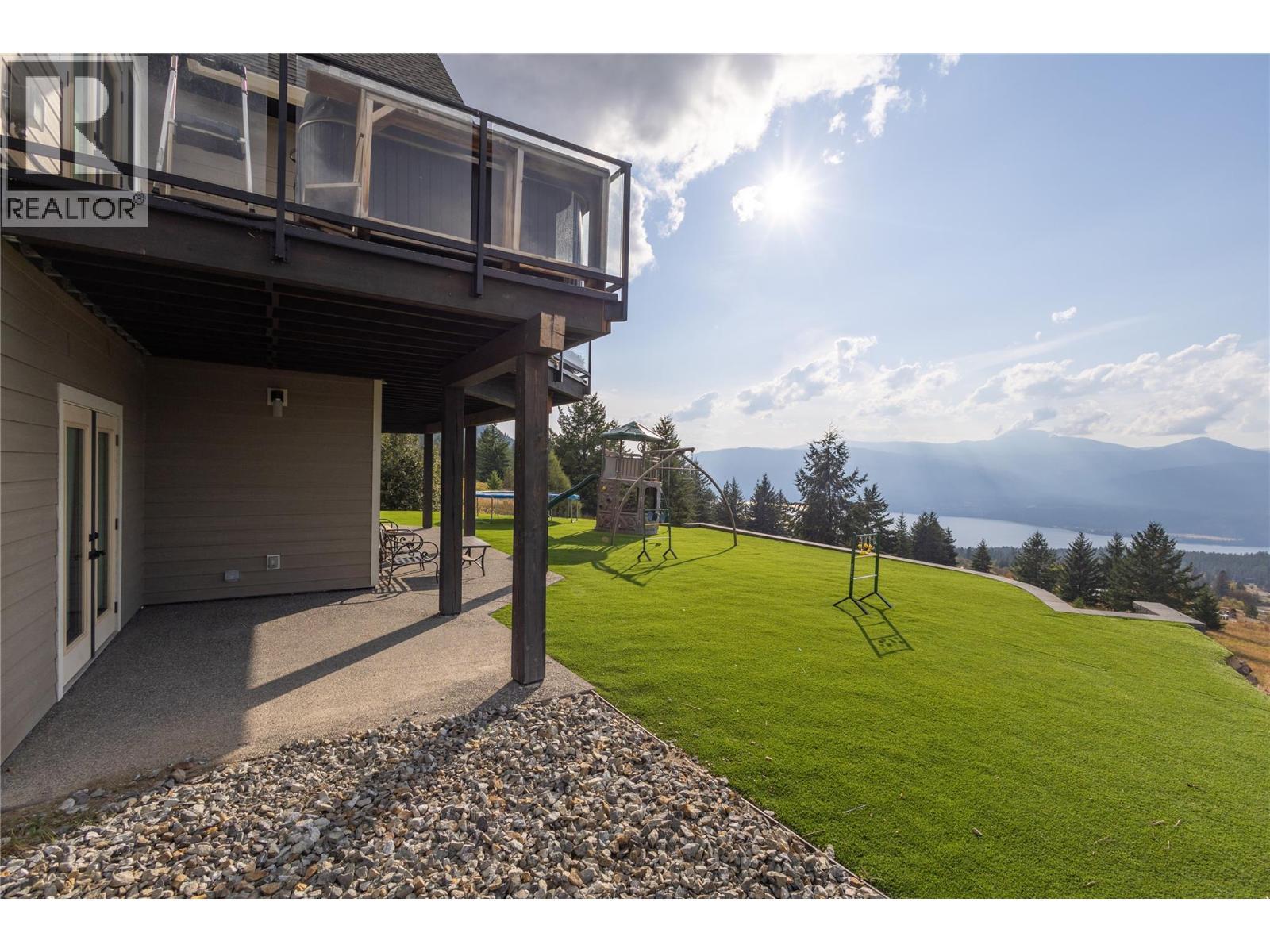 18252 Angus Road. Lake Country, British Columbia
