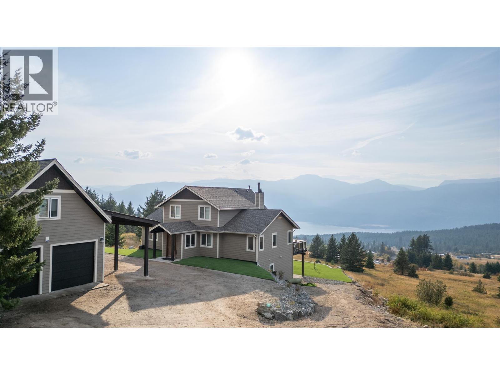 18252 Angus Road. Lake Country, British Columbia