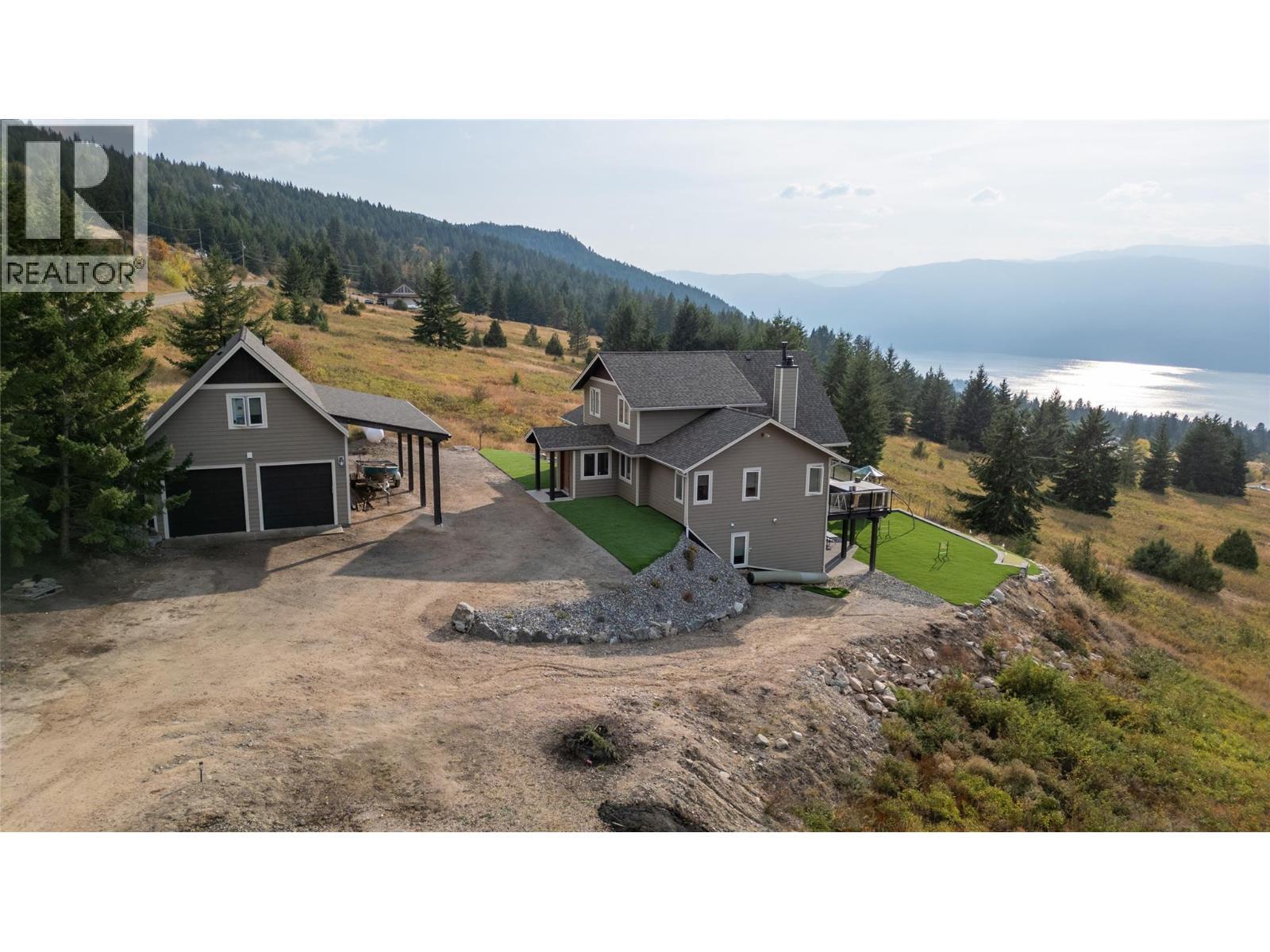 18252 Angus Road. Lake Country, British Columbia