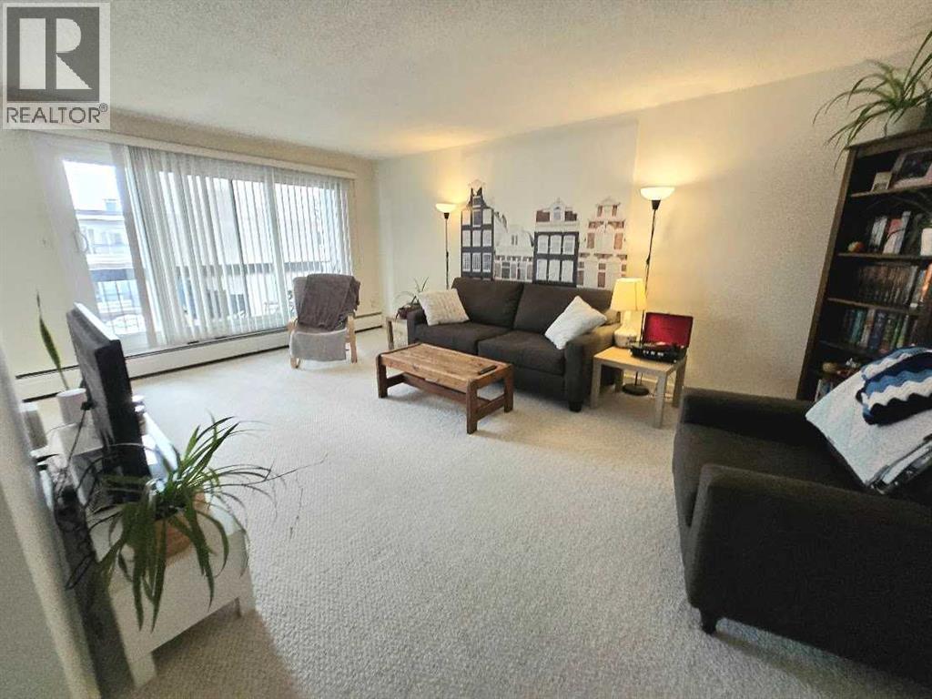 305, 11455 41 Avenue Nw, Edmonton