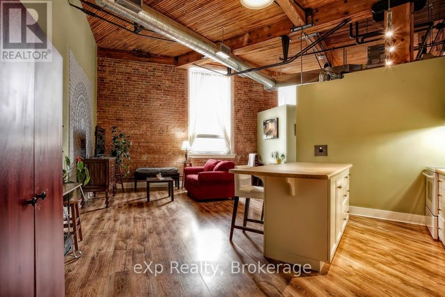 111 - 26 Ontario Street, Guelph (st. Patrick's Ward)