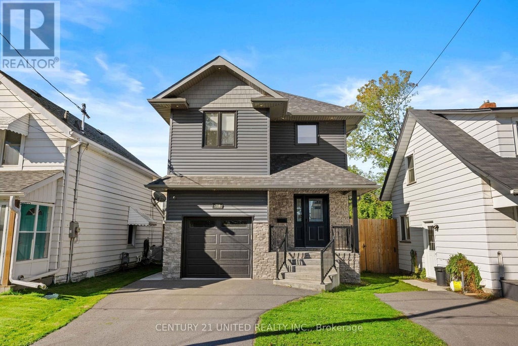 739 Young Street, Peterborough (otonabee Ward 1)