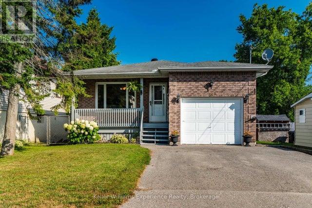 308 Assiniboia Street, Tay (port Mcnicoll)