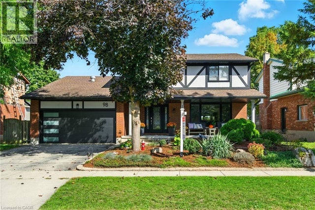 98 Esther Avenue, Cambridge