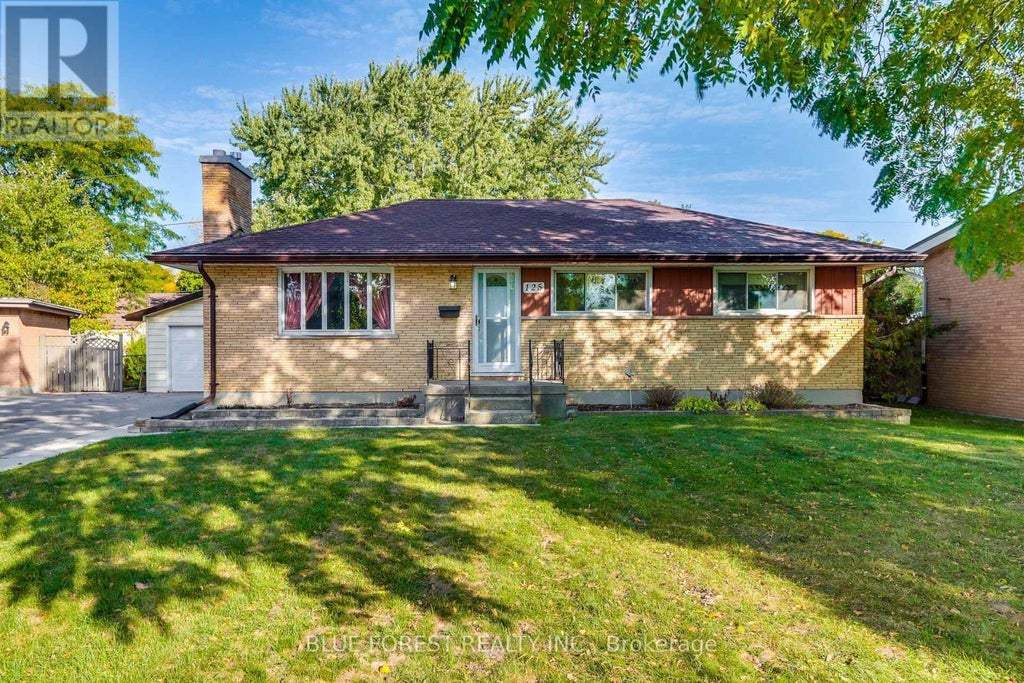 125 Goldwick Crescent, London East (east D)