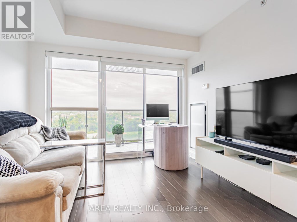 2009 - 58 Orchard View Boulevard, Toronto (yonge-Eglinton)