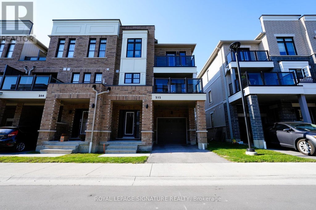 212 Lord Elgin Lane, Clarington (bowmanville)