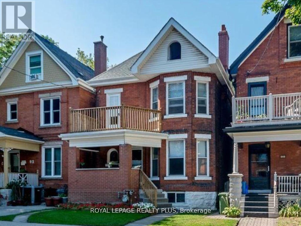 Bsmt - 90 Ontario Avenue, Hamilton (stinson)